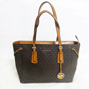 Michael Kors NWOT Voyager Medium Brown Tote Pocketbook Bag Logo Gold